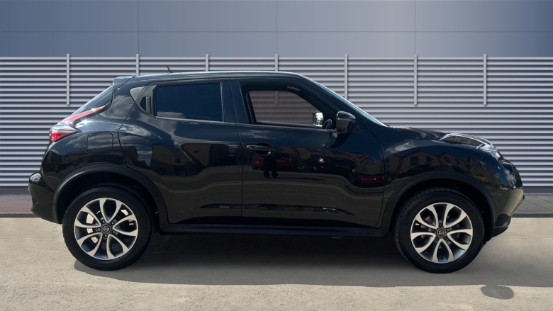 Nissan Juke 1.6 [112] Tekna 5dr CVT [Bose] Petrol Hatchback